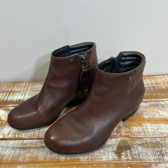 SOREL Danica Womens Waterproof Side Zip Leather Ankle Chocolate Boot Size 7.5 - Picture 4 of 14